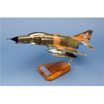 F-4E Phantom II 34TFSq / 388TFWg USAF - 1/45 43x26cm