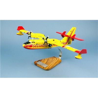 CL-415 Canadair Pélican 44 Sécurité Civile F-ZBME -1/55 36x52cm